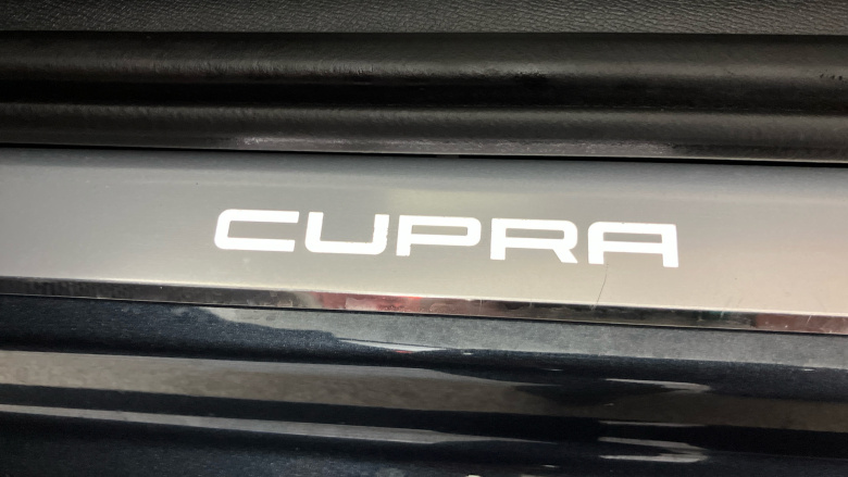 CUPRA Formentor 1.4 eHybrid 204 V1 5dr DSG Estate